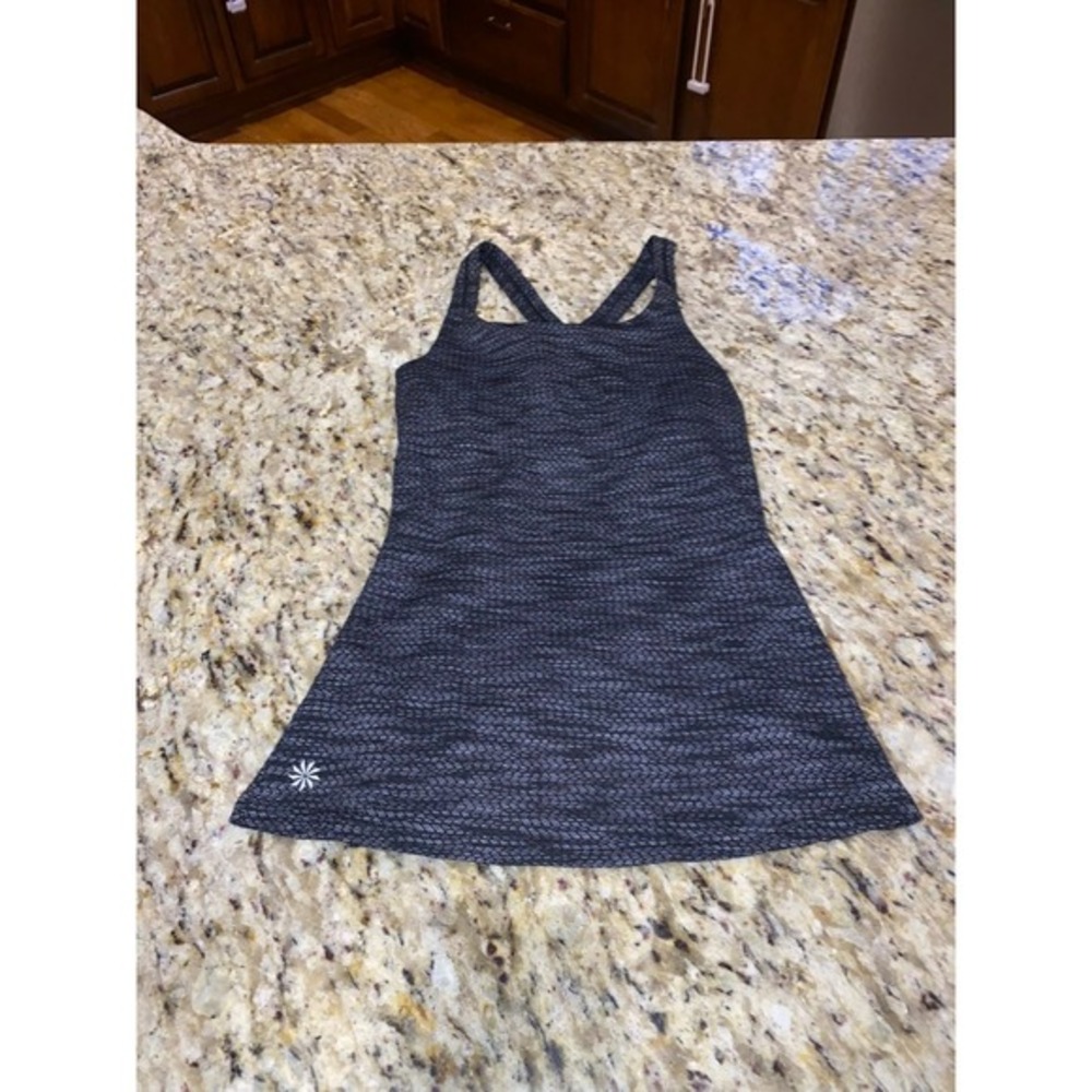 Women's Athleta gray tank top sz XXS built in bra excellent